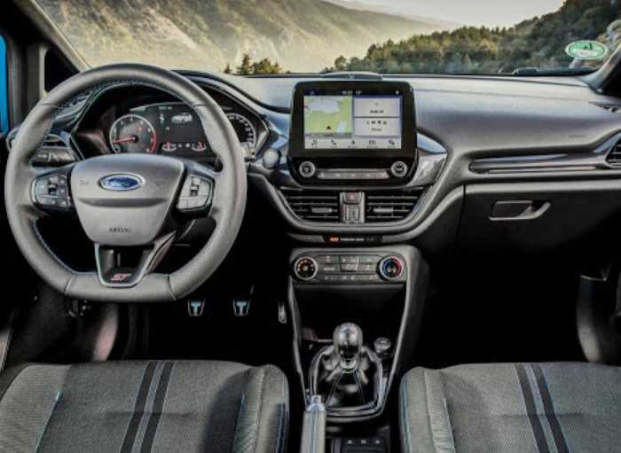 2022 Ford Fiesta Interior
