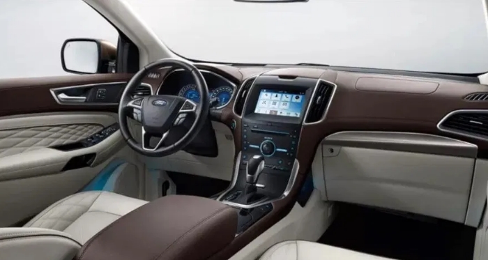 2022 Ford Edge Hybrid Interior
