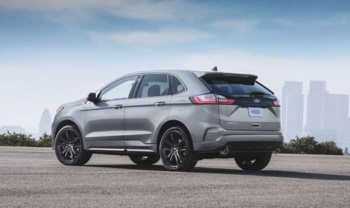 2022 ford edge titanium