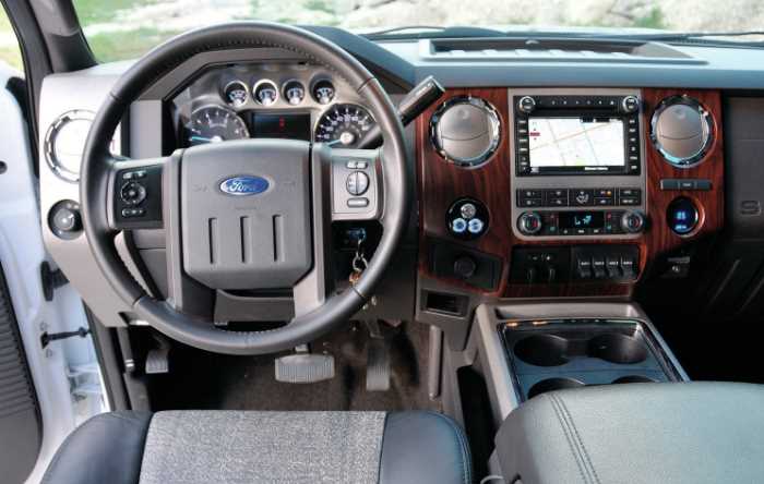 2022 Ford F-450 Interior