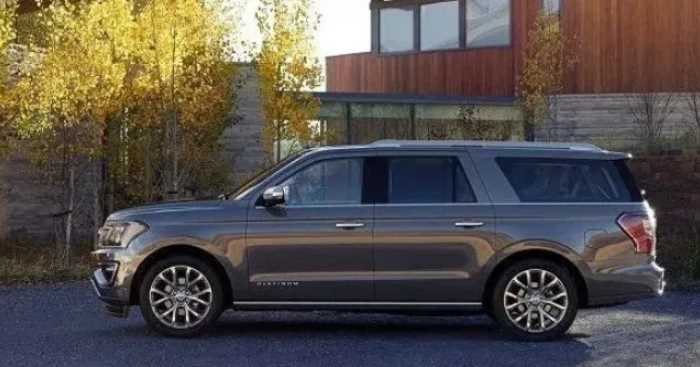 ford excursion price 2022